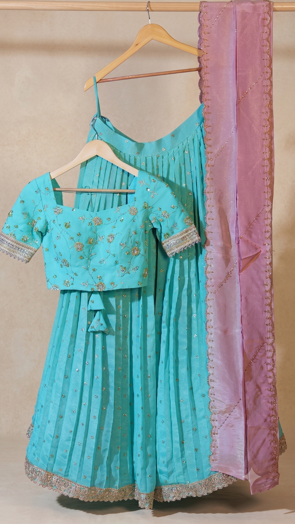 DP319 - Ready to Wear Half Half Sarees
