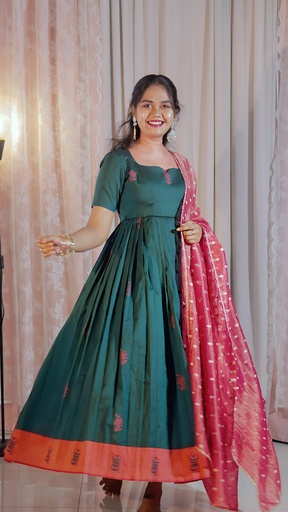 [DP-D-007] DP-D-007 – Two-Piece Anarkali Dress with Dark Green & Pink Dupatta